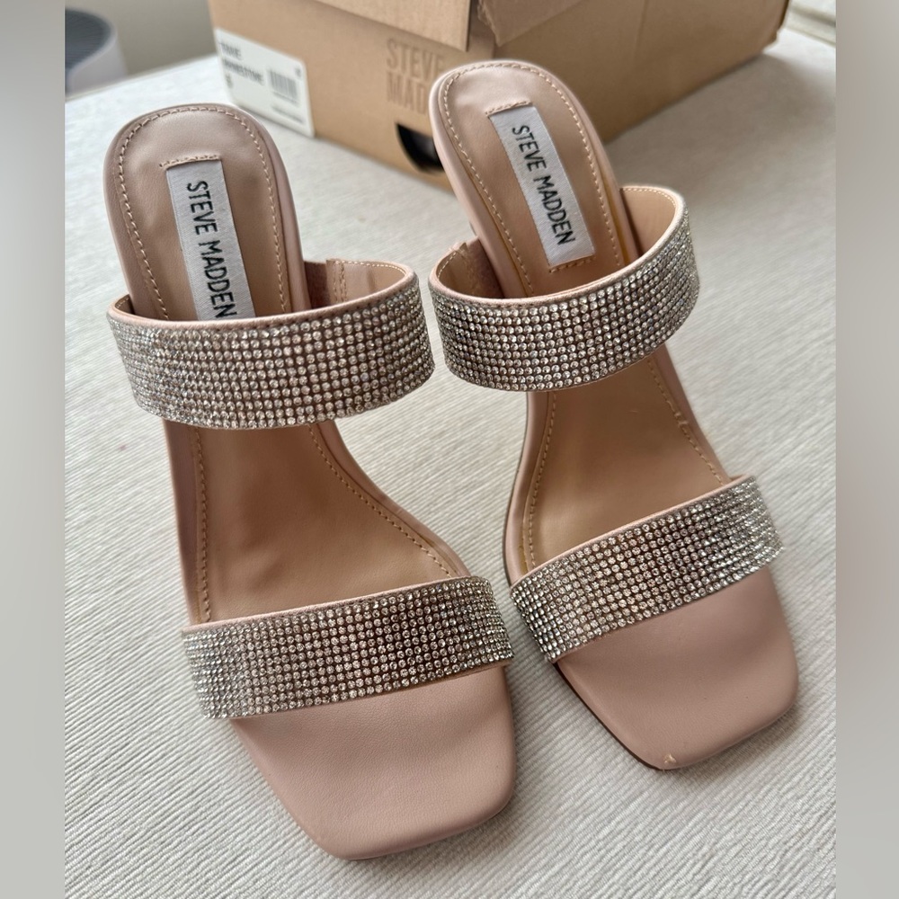 Steve Madden Tan Silver Rhinestone Heels
